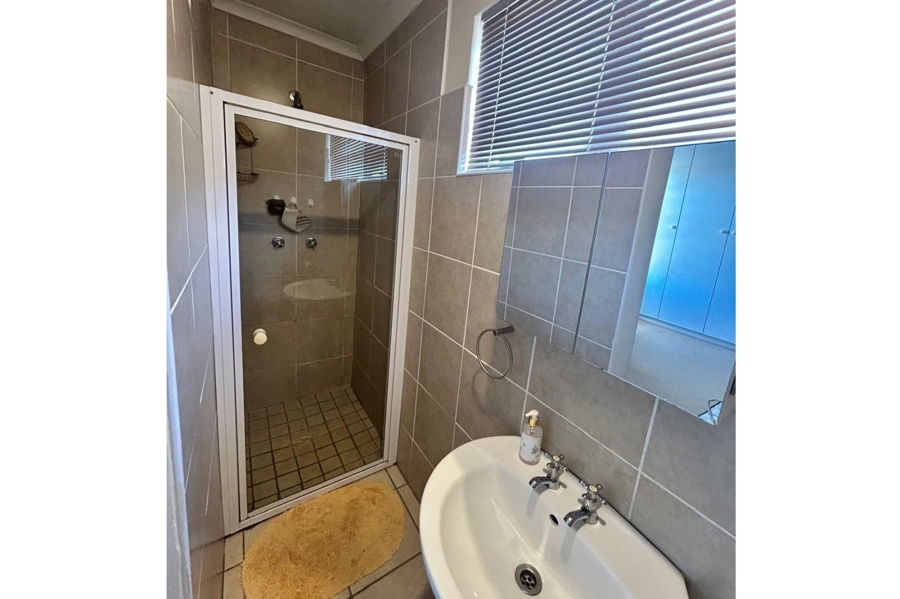 2 Bedroom Property for Sale in Gonubie Eastern Cape